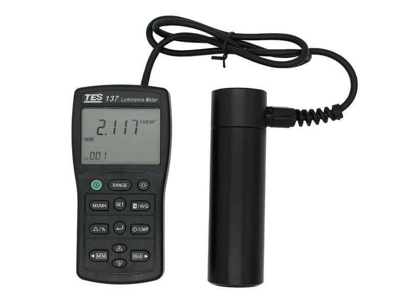 TES 137 Miernik luminancji